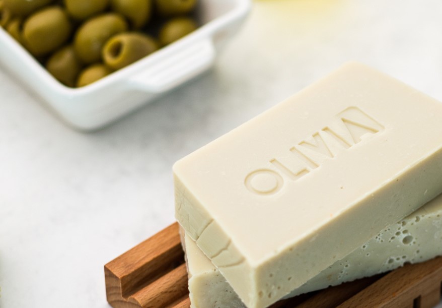 akik kíméletes, vegyszermentes tisztálkodási módot keresnek, azoknak a valóban natúr, 100 százalékban olívaolajból készült természetes szappan tökéletes választás